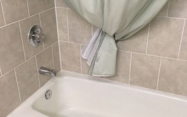 Magnuson Grand Hotel and Conference Center