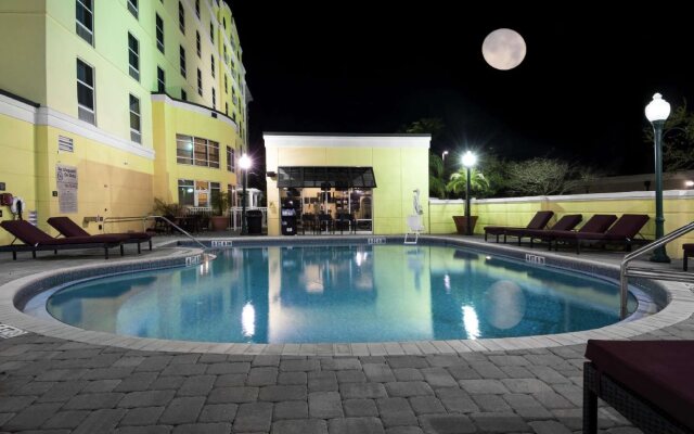 Hampton Inn & Suites Jacksonville Deerwood Park