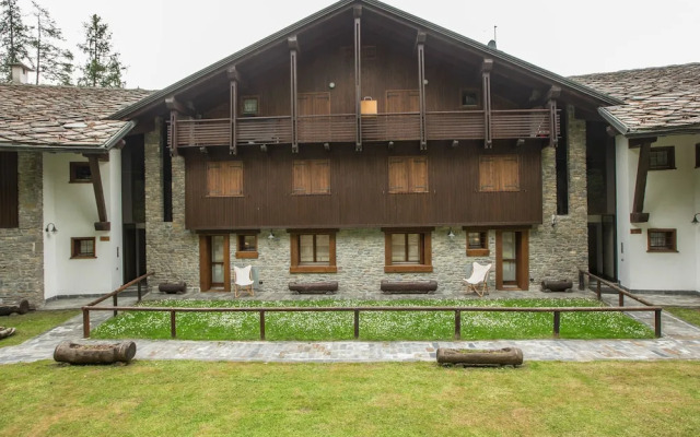 JOIVY Charming Style Flat Courmayeur Plangorret