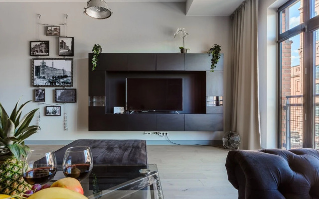 Lumina stylish and spacious studio