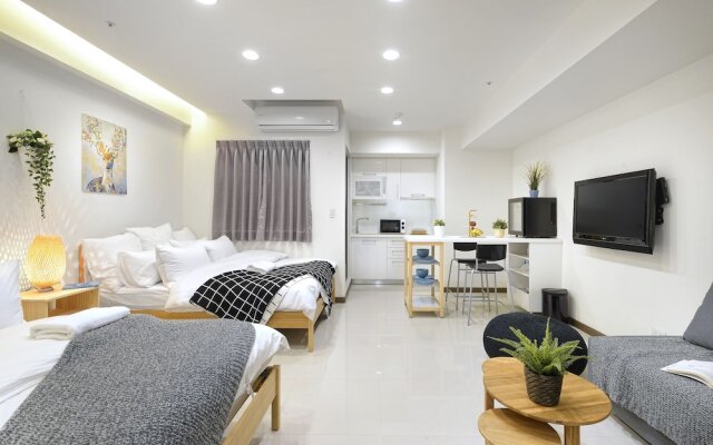 Ximending Florid House