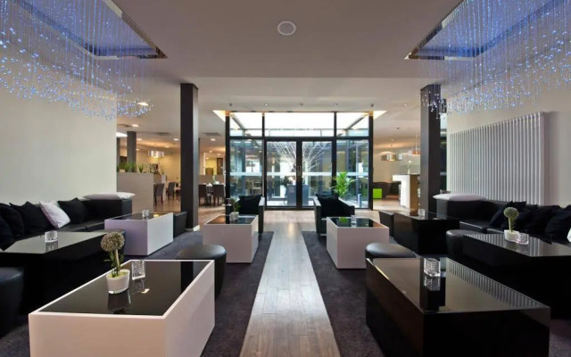 Novum Style Hotel Accord