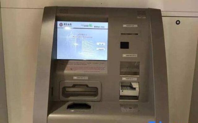 Real Madrid Yachts Holiday Hotel