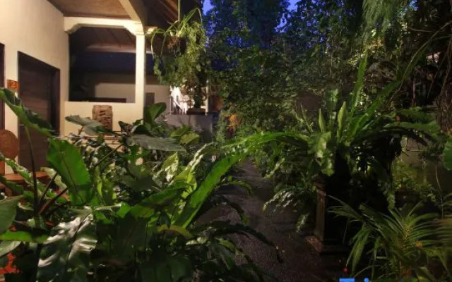 Sari Gong Guest House, A Trishula Collection