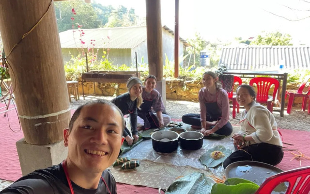 Bees Homestay Sapa & Trekking
