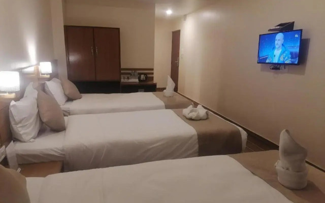 Lake Vision Guest House