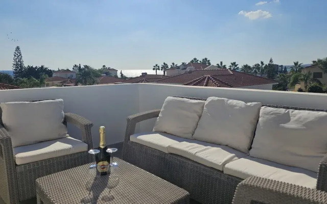 55 ATH - Stay Villa Harsha