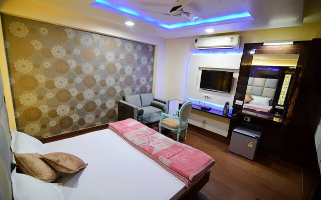 Shyampuriya Palace By FabHotel