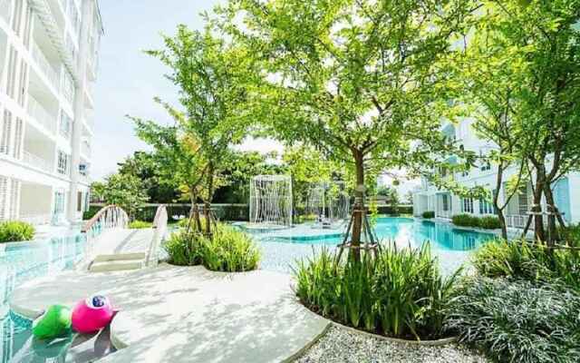 Summer Hua Hin Condo Pool View Room 451(2 Bedroom)