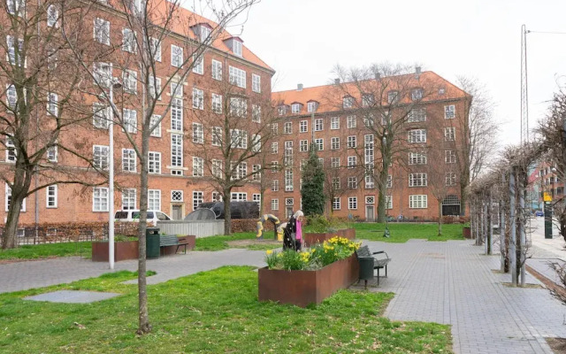 Nice 2-bed in Frederiksberg