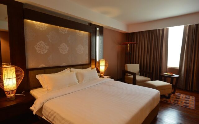 Rose Garden Hotel