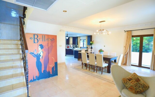 Luxury Villa Dioni in Paralimni