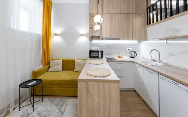 Karl House
