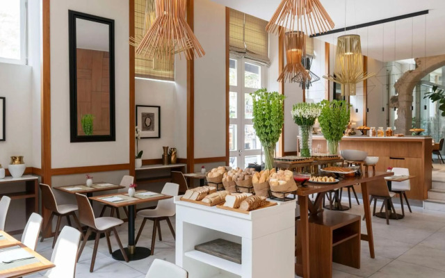 NH Collection Porto Batalha