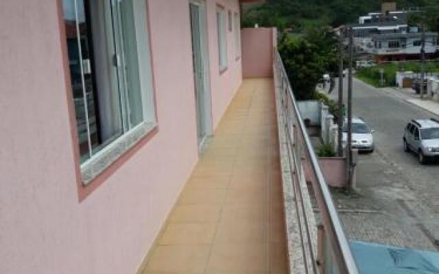 Apartamentos Bombinhas