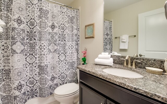 Storey Lake - 4725 Sleepy Hollow Drive