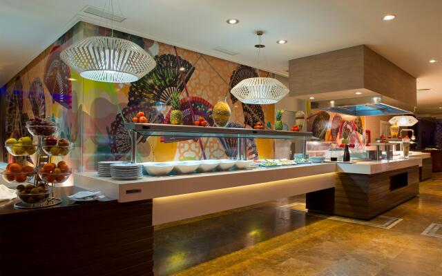 Elba Motril Beach & Business Resort