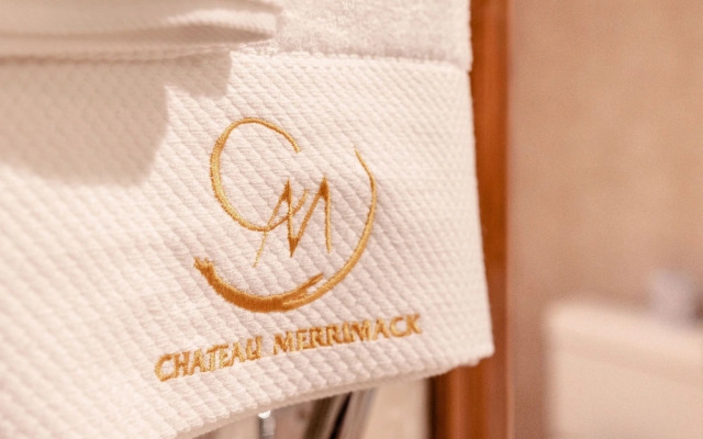 Chateau Merrimack Resort & Spa