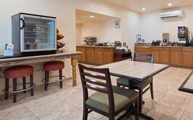 Surestay Plus Hotel By Best Western El Cajon
