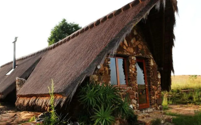 Nkwali Lodge