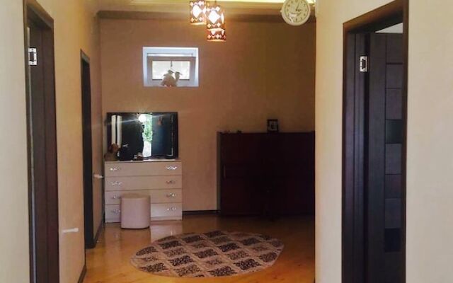 Hause on Ashiq Cuma steet 8