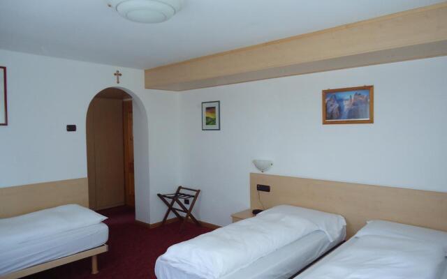Hotel Pensione Dolomiti
