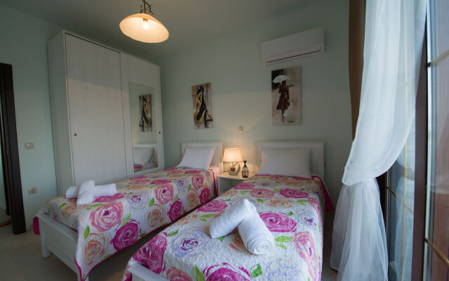 Petra Villas