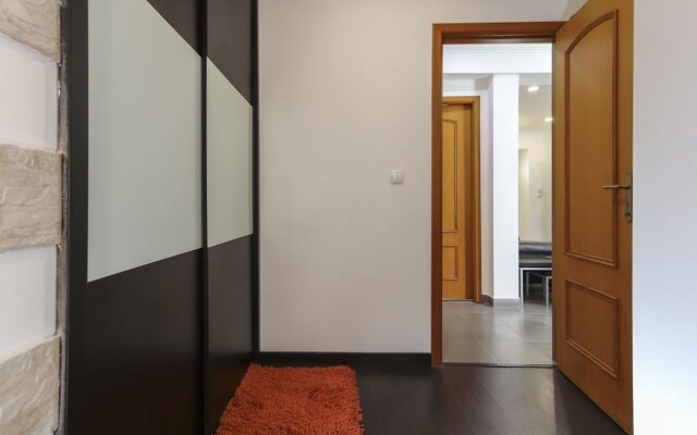 Cosy Lisbon Flat by Homing