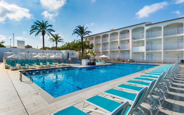 Hotel Vibra Cala Tarida
