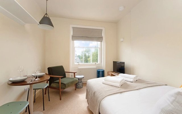 Cosy Studio in Fashionable Primrose Hill