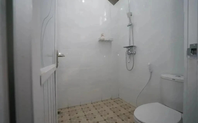 Griya Safitri Syariah by OYO Rooms