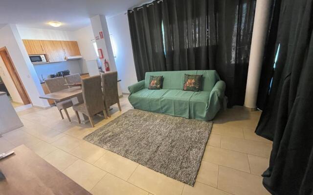 Esmeralda Holidays Apartments