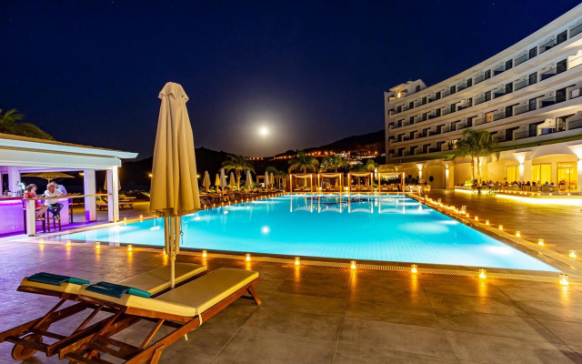 Lindos Bay Suites