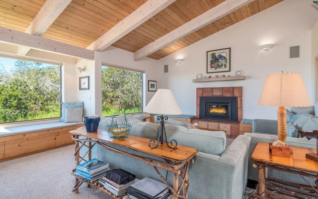 Sea Ranch Delight