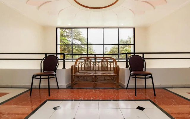 Chandraphool Garden by OYO Rooms