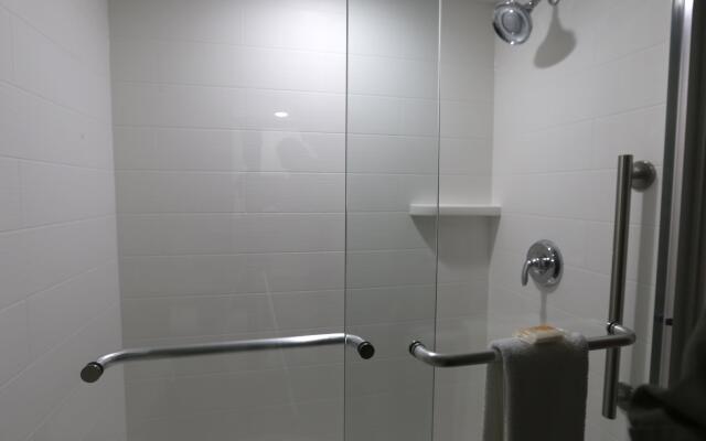 Holiday Inn Express Biloxi - Beach Blvd by IHG