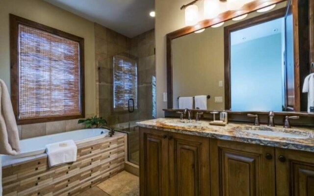 Fairway Springs by Park City Vacations