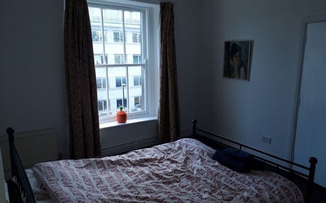 St Nicholas Street Apartment
