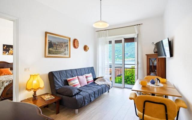 Casa Carla - cozy Apartment with garden -8 km to Bellagio!