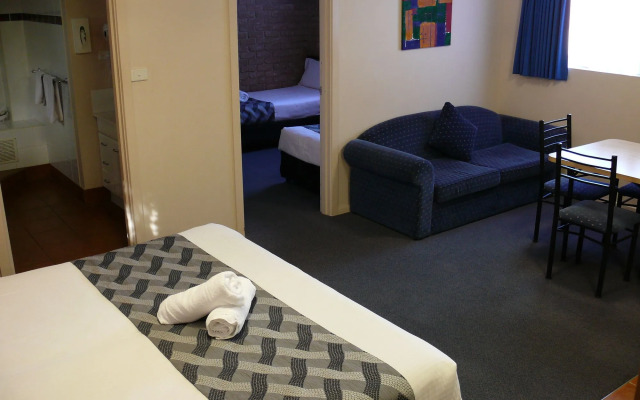 Park Beach Resort Motel