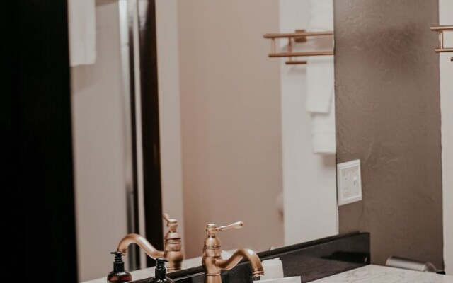 The Miner's Boutique Hotel