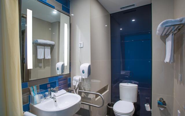 Holiday Inn Express Bengbu Downtown
