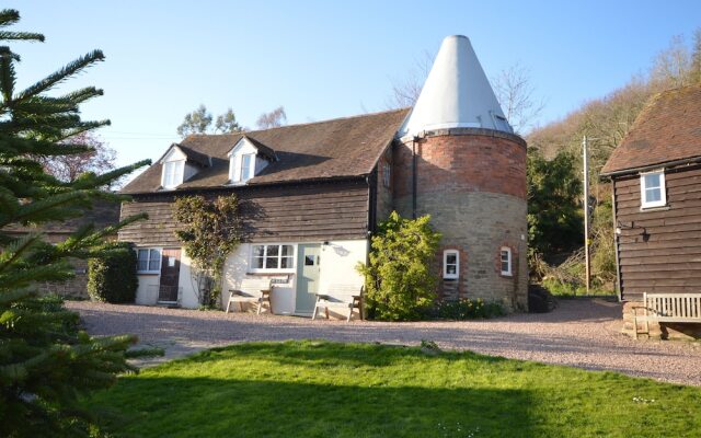 Whitewells Farm Cottages