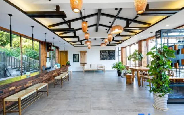 Wukong Seaview Hostel