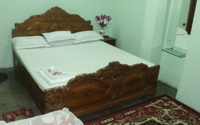 Royal Guest House
