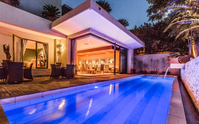 No5 Boutique Art Hotel by Mantis