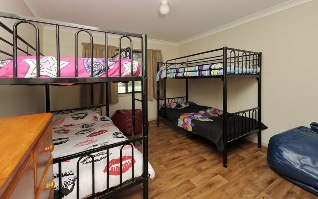 Government Rd 38 - Shoal Bay