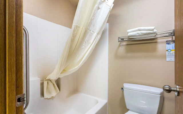 Quality Inn & Suites