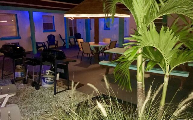Island Cay Hotel - Clearwater Beach