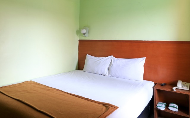 Hotel Prisma by ZUZU